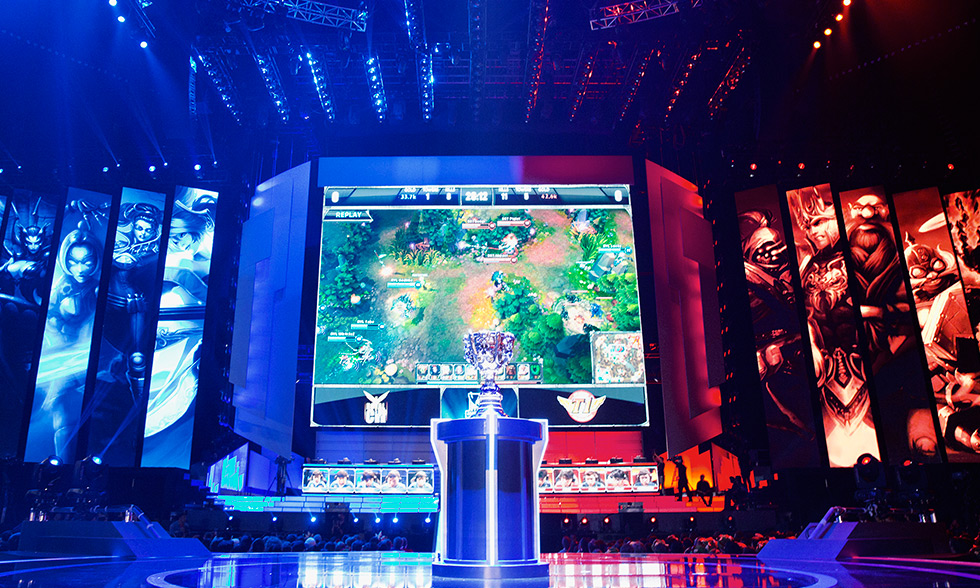 S15总决赛举办地揭晓：冠军城市电竞盛事璀璨启幕